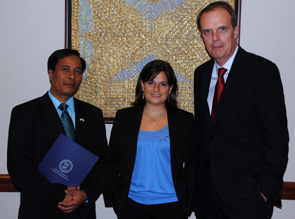The Honorary Consul General of Cambodia to the United States, Erin Linn, and AIA Executive Director Peter Herdrich