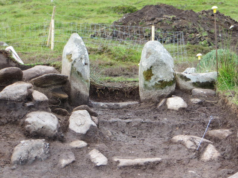 At the north east of Quadrant 2 the entrance feature was revealed for the first time with the top of the sil stone now clearly visible