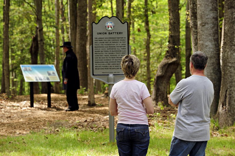Visitors at the Stafford Park reading one of the AIA-funded signs (Photo: Stafford County VA – Economic Development and Tourism)
