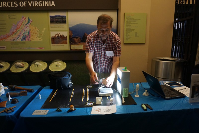 Demonstration of 3-D scanning of artifacts at an event sponsored by the AIA Local Society in Richmond, Virginia, supported by a Local Society Outreach Grant/Photo courtesy Elizabeth Baughan