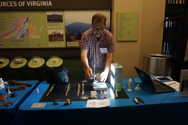 Demonstration of 3-D scanning of artifacts at an event sponsored by the AIA Local Society in Richmond, Virginia, supported by a Local Society Outreach Grant/Photo courtesy Elizabeth Baughan