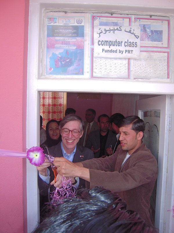 Cutting ribbon of new girl's school in Ghazni