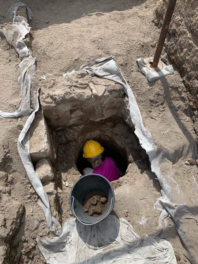 Kirsten excavating the cistern