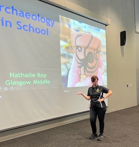 Glasgow Middle School teacher Nathalie Roy-Mitchell discusses creative ways to incorporate archaeology in the classroom. Photo courtesy of the Louisiana Division of Archaeology.