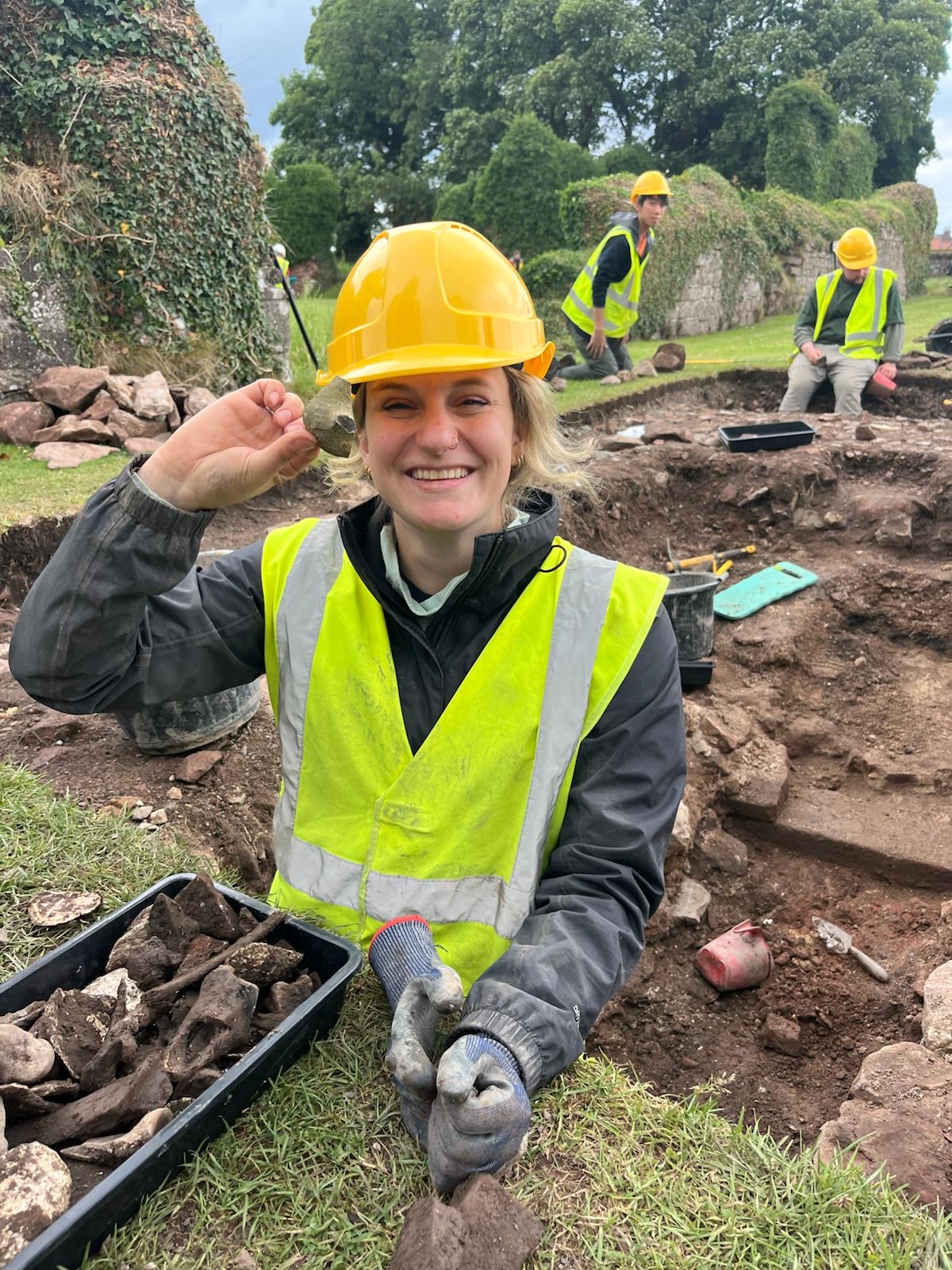 Lindores Abbey, Newburgh, Fife, Scotland – Bianca Chiacchia with finds she excavated from the Kitchen at Lindores Abbey.